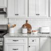 Brighten Up! How to Coordinate Your Kitchen with White Cabinets